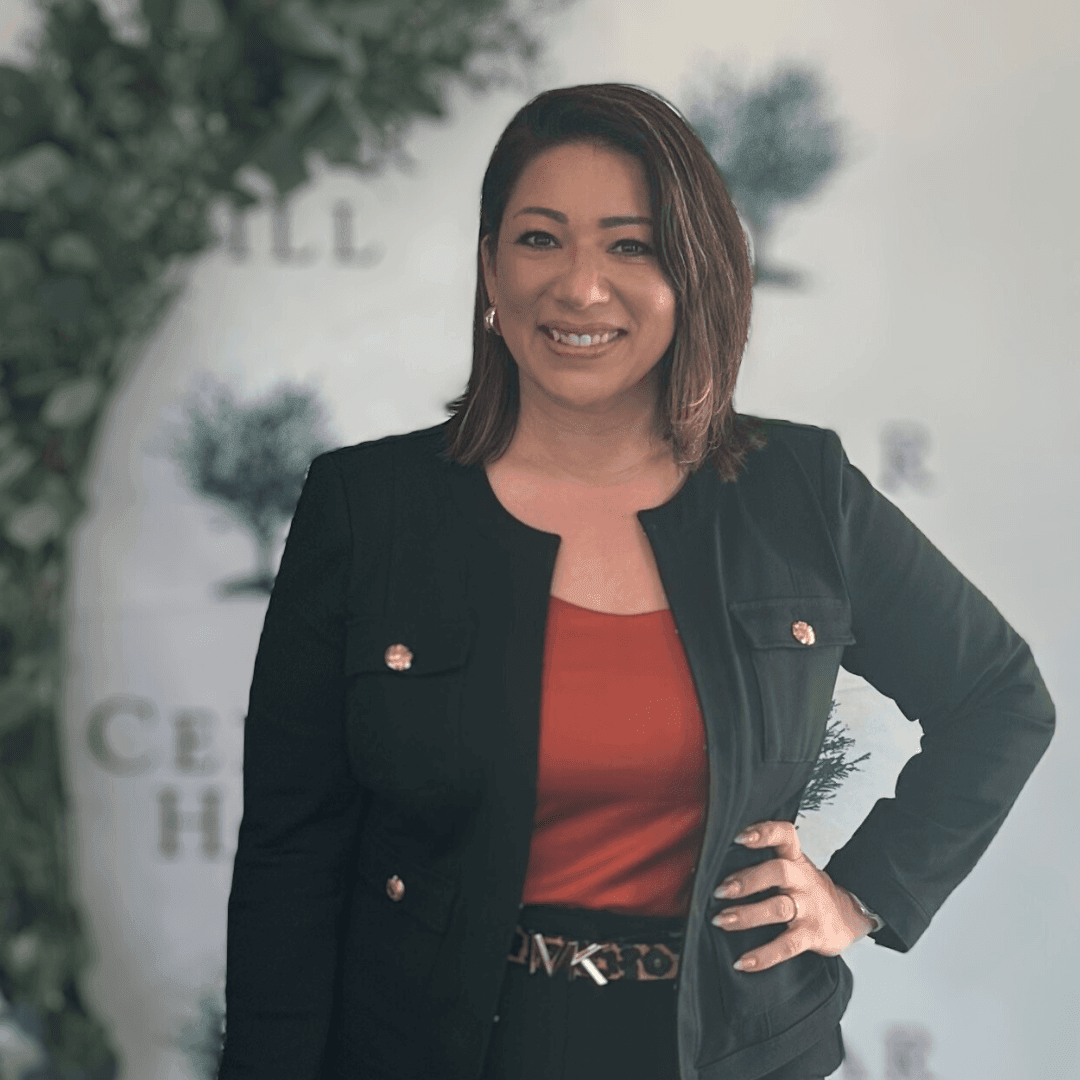 Valadez-Cummings Headshot