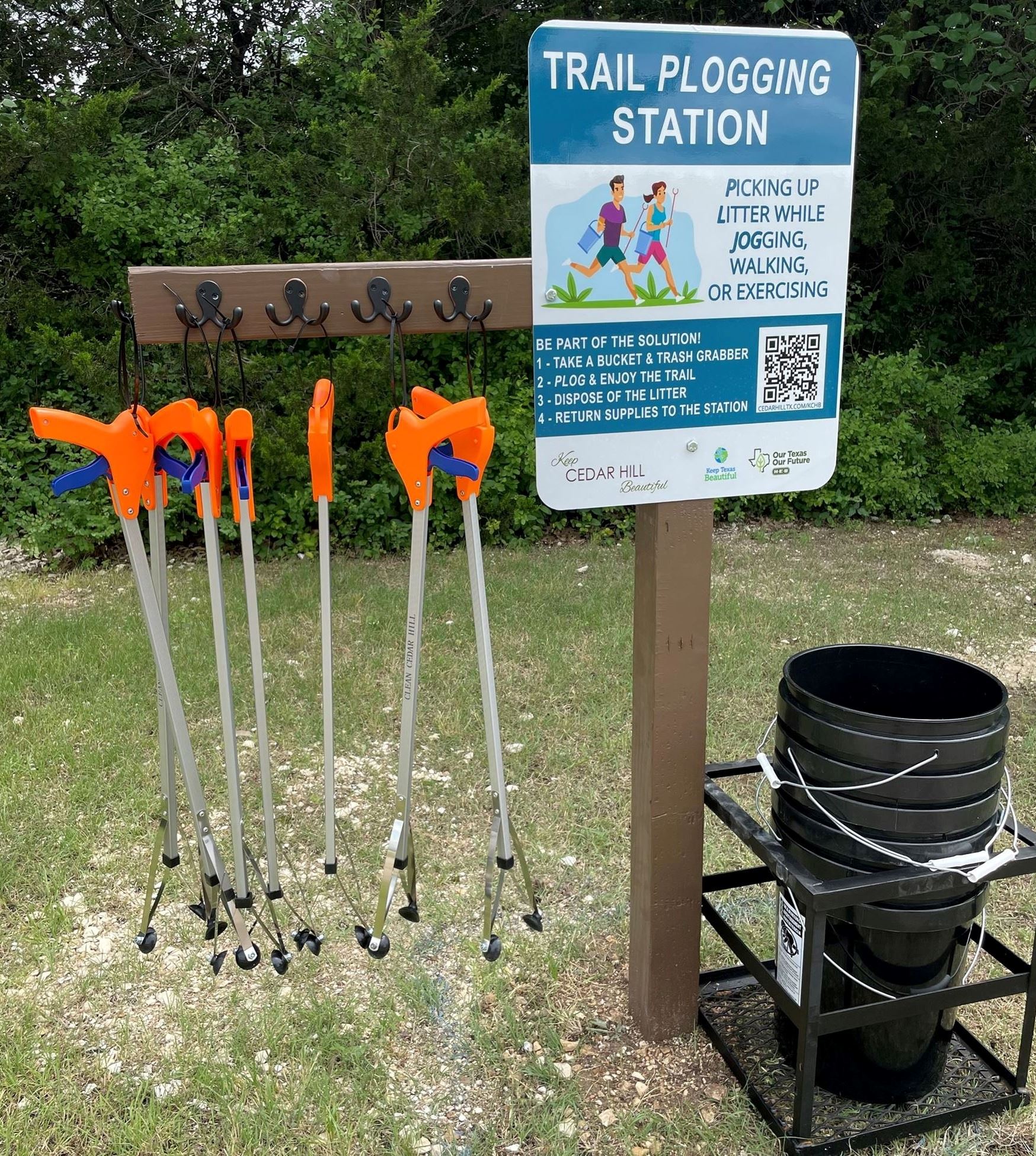 Plogging Station Red Oak Trail
